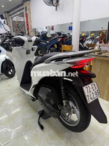 Honda SH 150 2021 màu Trắng