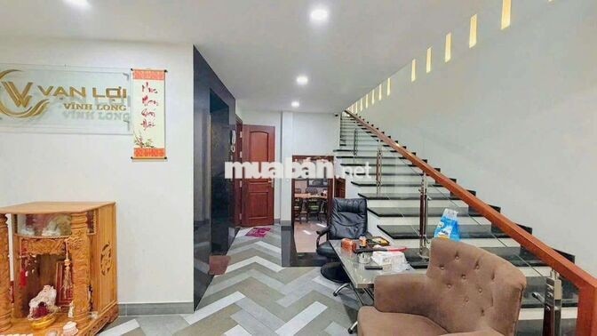 cho thuê nhà đẹp mặt tiền đường số phường Tân Phong quận 7