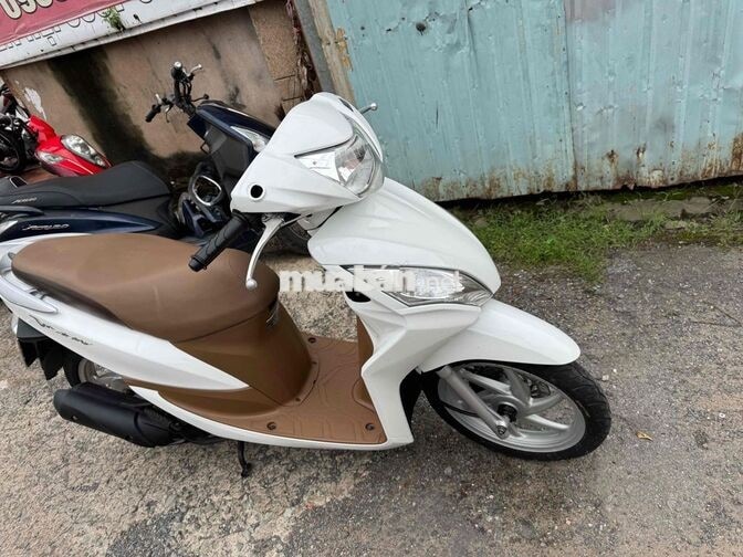 Honda Vision 2014 màu trắng