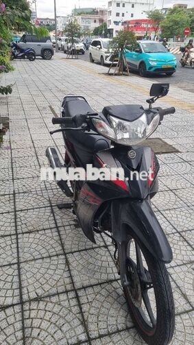 Yamaha Sirius 50cc màu Đen đỏ