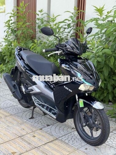 Honda Air Blade 4val 125cc màu Đen