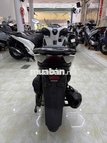Honda SH 150 ABS 2019 màu trắng bạc