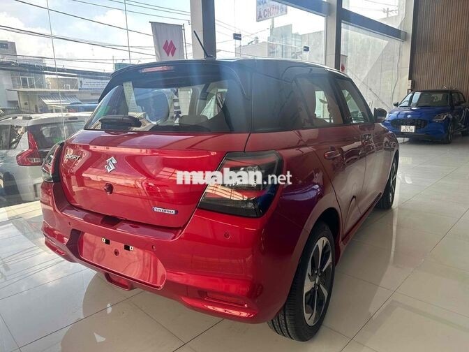 Suzuki Swift 2026 Hybrid chỉ 130 triệu lăn bánh