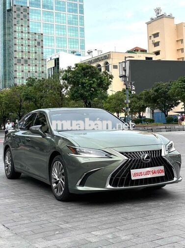 Lexus ES250 2025 12.000km