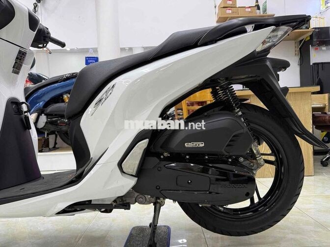 Honda SH 150 ABS 2019 màu trắng bạc