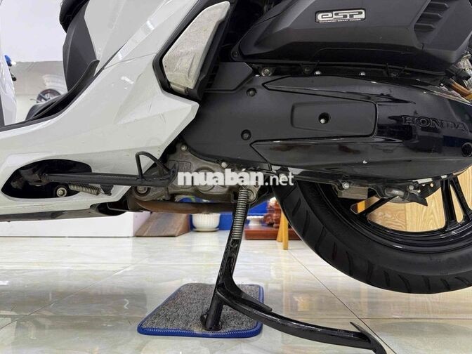 Honda SH 150 ABS 2019 màu trắng bạc