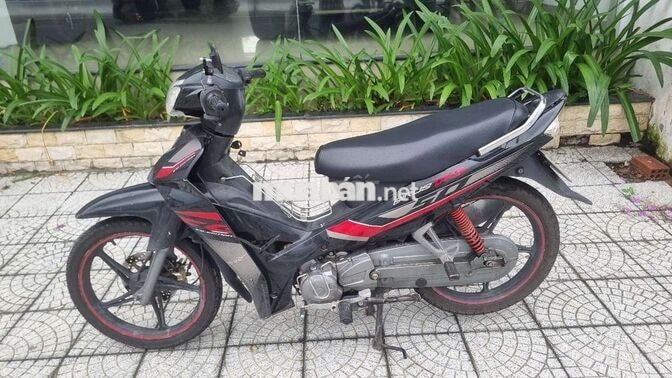 Yamaha Sirius 50cc màu Đen đỏ