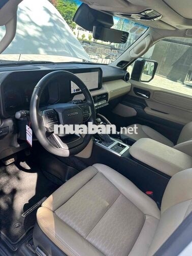 Toyota Land Cruiser LC250 2025 34.000 km Trắng
