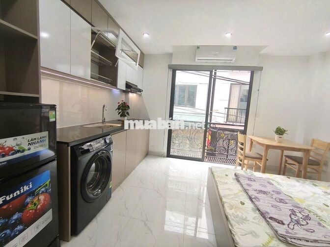 CHO THUÊ CĂN HỘ STUDIO FULL NỘI THẤT NGAY NGÕ 43 TRUNG KÍNH - CG