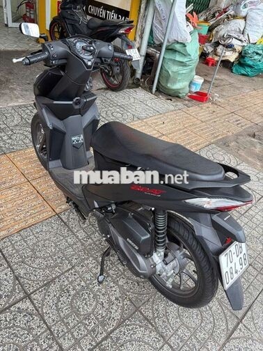 HONDA BEAT 7545 KM ĐEN NHÁM