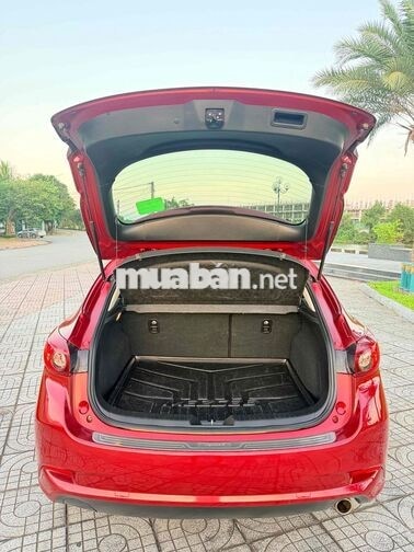 Mazda 3 2018 Hatchback 1.5 AT