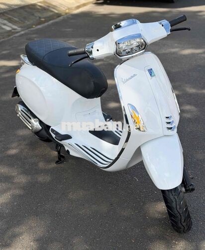 VESPA_iget Trắng - Biển phố - Phụ kiện quanh xe