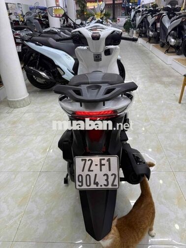 Honda SH 125 2022 CBS màu trắng