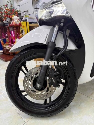 Honda SH 125 2022 CBS màu trắng