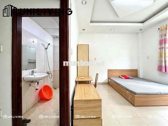 PHÒNG BAN CÔNG CỬA SỔ TRỜI FULL NỘI THẤT NẰM NGAY ĐH VĂN LANG