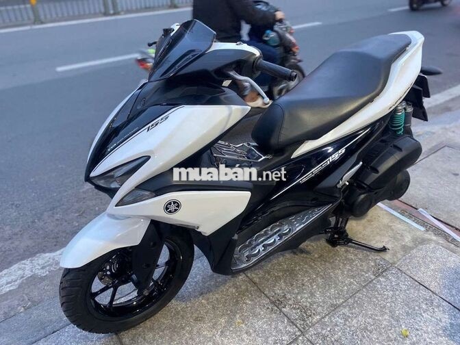 Yamaha NVX 155cc 2018 Trắng đen Smartkey