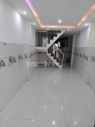 Cho thuê nhà nguyên căn Quận 10
