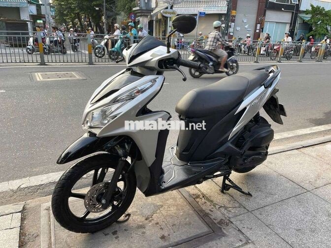 HONDA CLICK THÁI 125 2014 MÀU BẠC