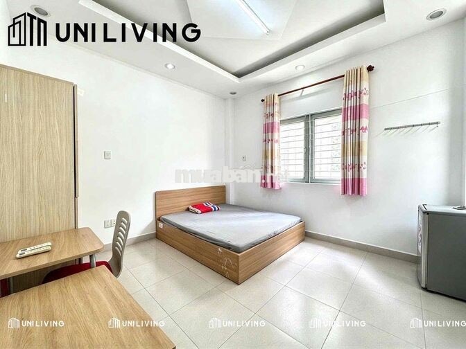 PHÒNG BAN CÔNG CỬA SỔ TRỜI FULL NỘI THẤT NẰM NGAY ĐH VĂN LANG