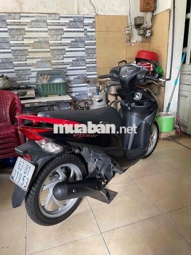 Honda Vision màu Đen chính chủ mua mới chính hãng,