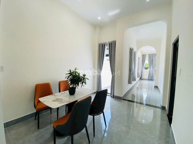 CHỦ NGỘP! BÁN GẤP CĂN CẤP 4 VỪA HOÀN THIỆN TẠI BIÊN HÒA CHỈ 300TR 