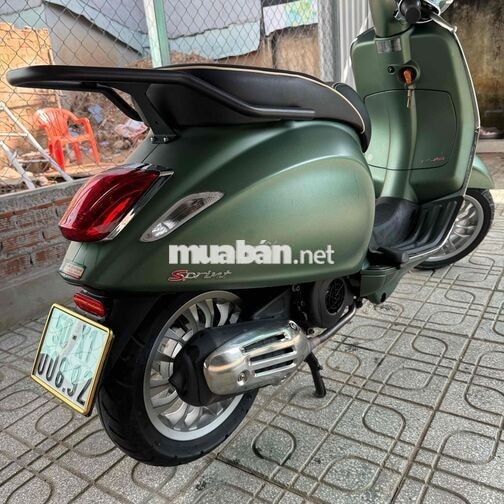 Piaggio Sprint i-Get Xanh nhám