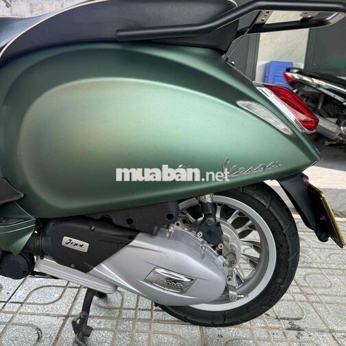 Piaggio Sprint i-Get Xanh nhám