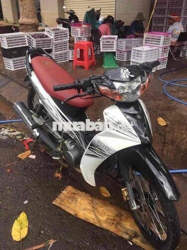 Yamaha Sirius 50cc trắng đen