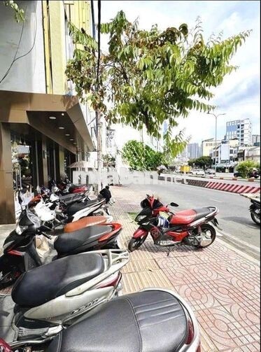 🔥 CHO THUÊ MẶT BẰNG NGUYỄN HỮU CẢNH – GẦN QUẬN 1 🔥