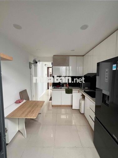 Cho thuê nhà mặt tiền nguyên căn 46E1 Nguyễn Văn Đậu, P6,  Bình Thạnh