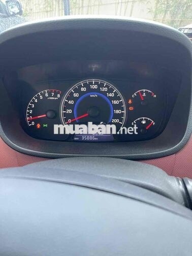 Hyundai Grand i10 2016 1.2 AT 35000km Đỏ