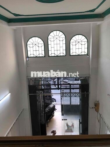 CHO THUÊ NHÀ NGUYÊN CĂN NẰM Ở MẶT TIỀN ĐƯỜNG QUẬN 11