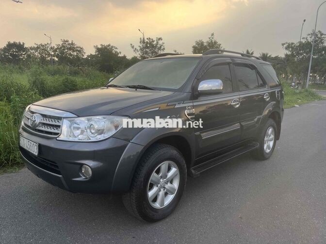 TOYOTA FORTUNER 2009 2.5G 168000 KM XÁM