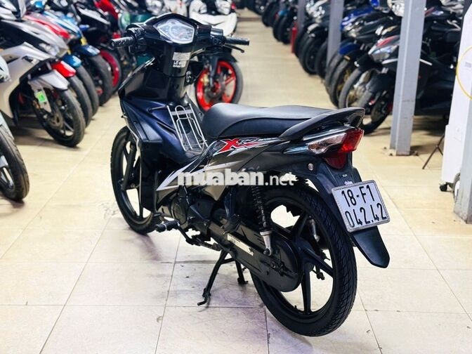 XE MÁY THỊNH PHÁT-WAVE RSX ĐẦU NHỎ ĐEN VÀNH ĐÚC