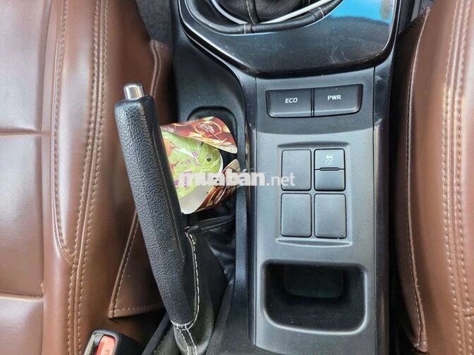 TOYOTA FORTUNER 2023 SỐ SÀN DẦU 7 CHỖ TRẮNG