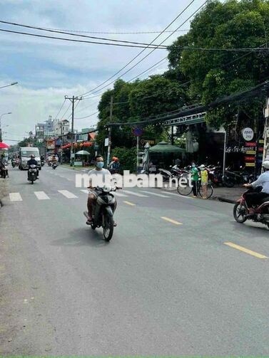 Cho thuê Nhà Phan Huy Ích Hẻm 10 m DT 4 x20 trệt lầu giá 11 tr