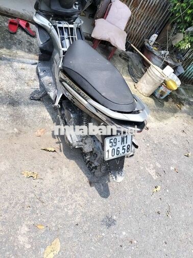 HONDA AIR BLADE 2011 ĐEN BẠC