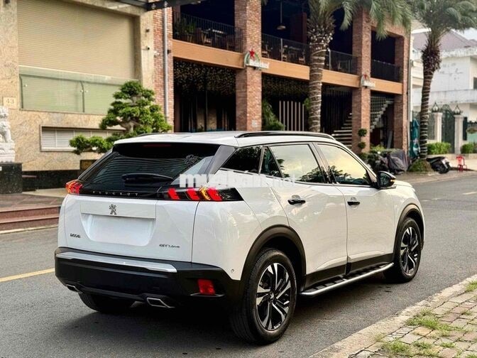 Peugeot 2008 2023 GT Line 31.000 Km Trắng 1Chủ