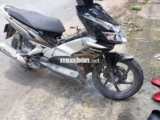 HONDA AIR BLADE 2011 ĐEN BẠC