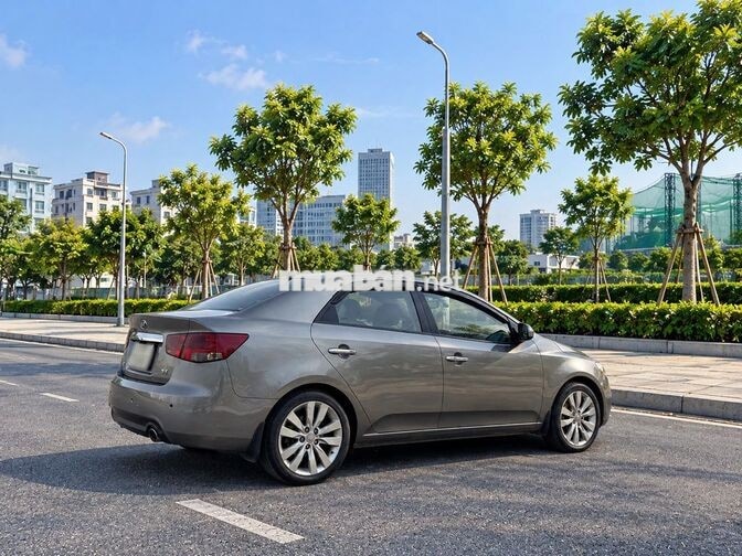 KIA Forte 2011 đẹp xuất sắc