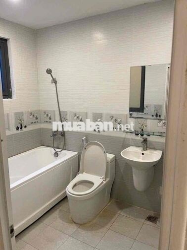 Cho thuê Nhà Phan Huy Ích Hẻm 10 m DT 4 x20 trệt lầu giá 11 tr