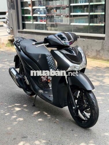 Honda SH 125i 2022 đen nhám chính chủ sang tên