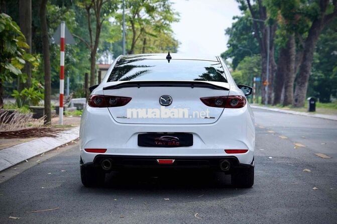 Mazda Mazda 3 2024 Sedan SX 25.000 km trắng