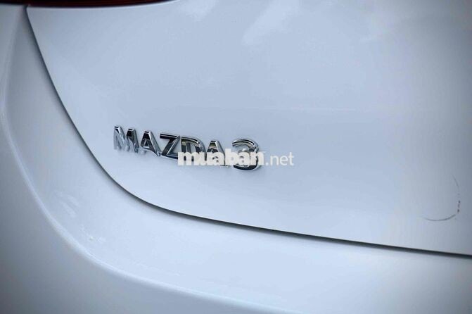Mazda Mazda 3 2024 Sedan SX 25.000 km trắng