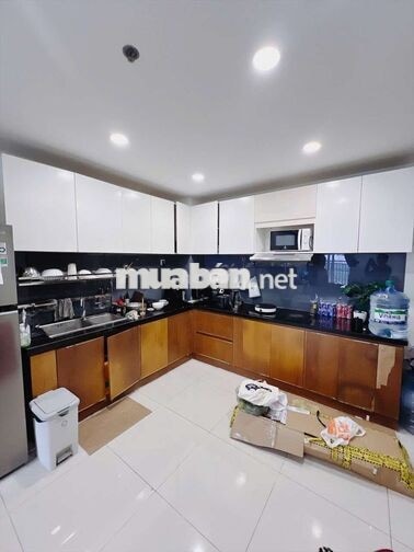 BÁN CĂN THE PARK RESIDENCE – B3 TẦNG 15 – VIEW HỒ BƠI / PHÚ MỸ HƯNG