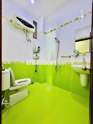 📍Cho thu.ê nhà 3 tầng kiệt oto đường nhựa 5m 2/9 - ( ngang 6m8 )