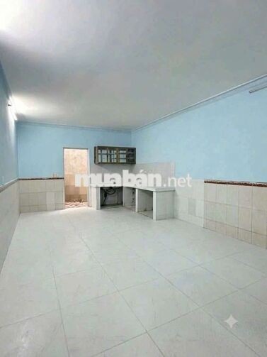 cho thuê nhà đt 4x17 trệt lâu 