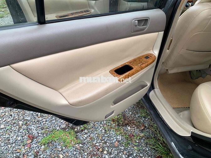 Toyota Camry 2003 Số sàn Đen