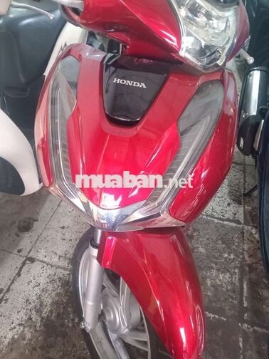 Honda SH 125i 2018 màu Đỏ đã sử dụng