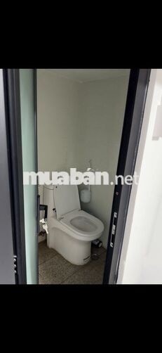 Chủ nhà cho thuê phòng mới tầng trệt, gần Phan Đăng Lưu – Cầu Bông